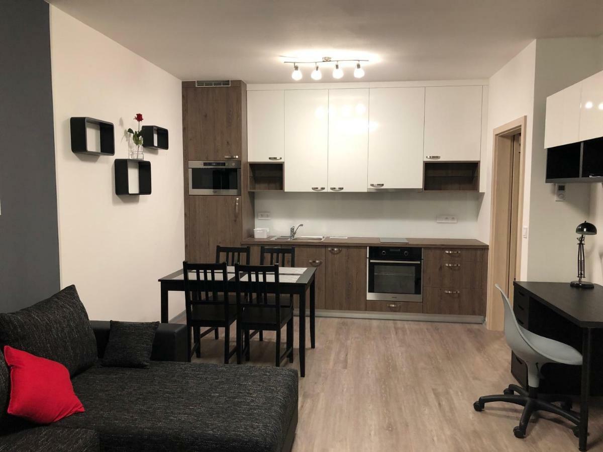 Rs Apartments Ołomuniec Zewnętrze zdjęcie